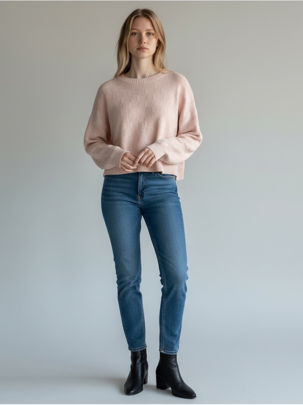 L Double Zero Soft Pink Crewneck Sweater